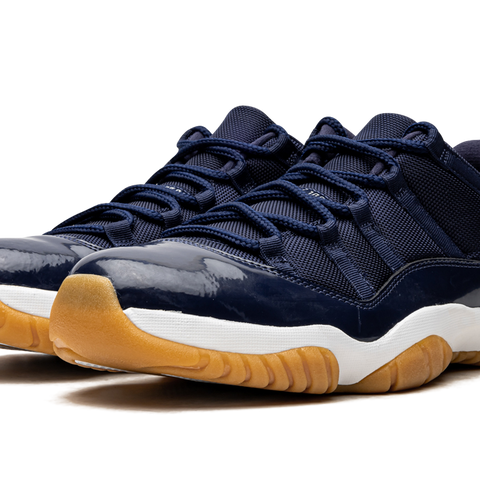 Jordan retro 11 low navy gum sales