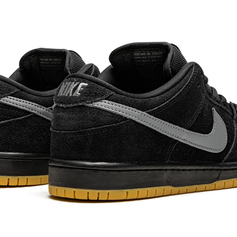 NIKE SB Dunk Low Pro 