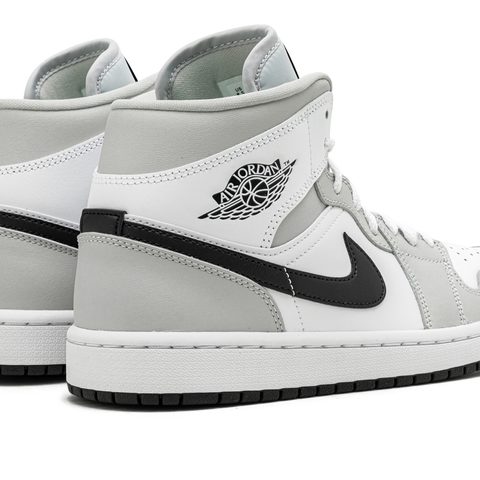 JORDAN AIR JORDAN 1 MID WMNS 