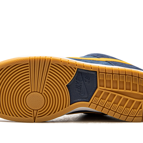 Barcelona nike yellow dunks clearance