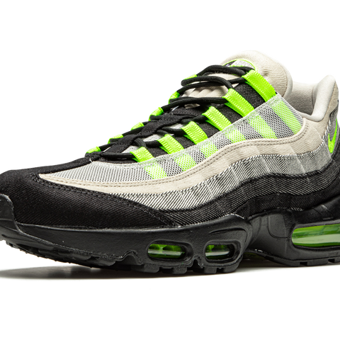 DENHAM × Nike Air Max 95 NIKE AIR MAX 95 