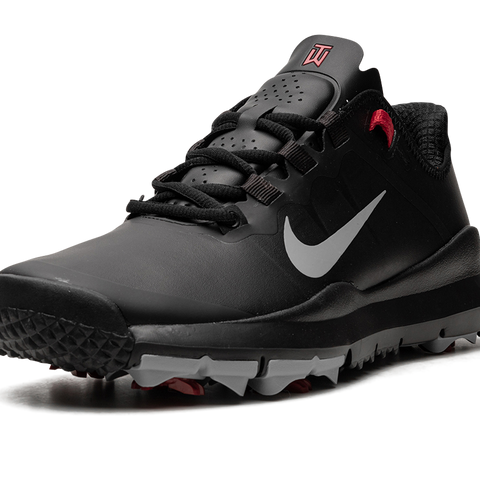 Tiger woods black golf shoes hotsell