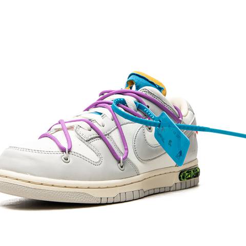 NIKE Dunk Low NIKE Dunk Low