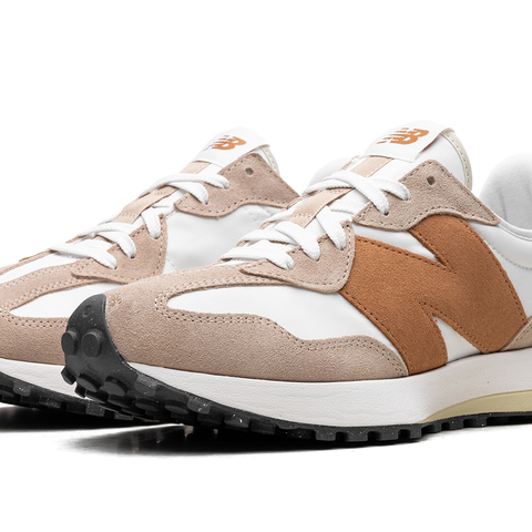 New Balance 327 Trainers Beige EU 42 1/2 Woman WS327-PT-425