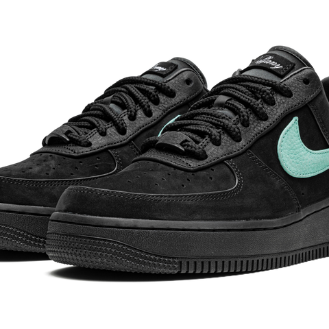 NIKE Air Force 1 Low NIKE Air Force 1 Low