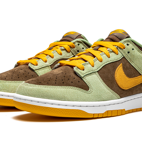 NIKE Dunk Low NIKE Dunk Low
