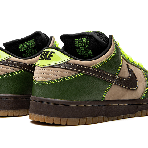 NIKE Dunk Low Pro SB NIKE Dunk Low Pro SB