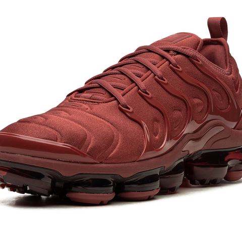 Burgundy vapormax plus hot sale