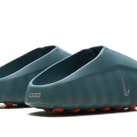 NIKE Mind 001 Slide 