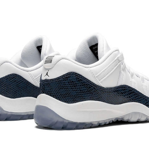 JORDAN Jordan 11 Retro Low LE PS Navy Snakeskin Stadium Goods