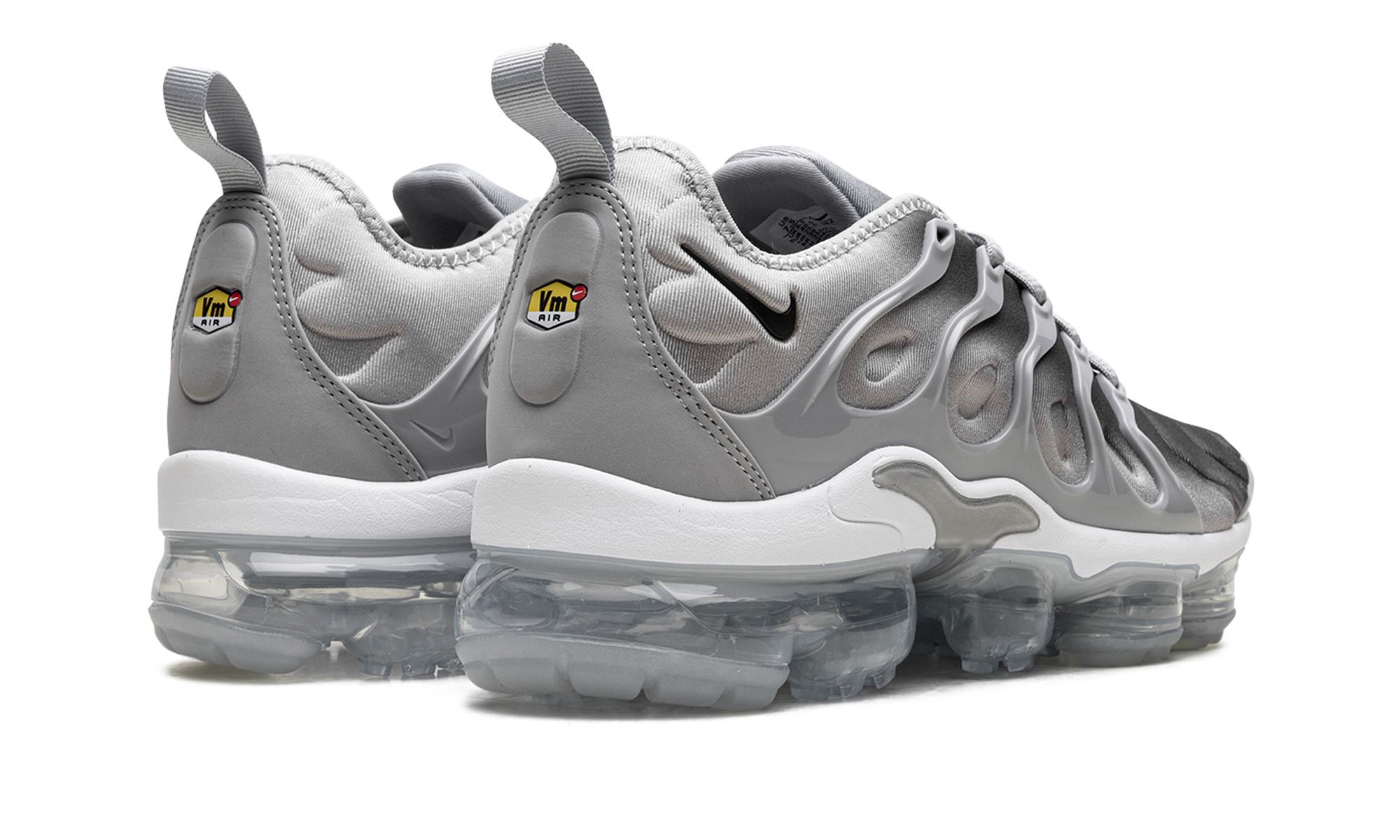air vapormax plus silver gradient