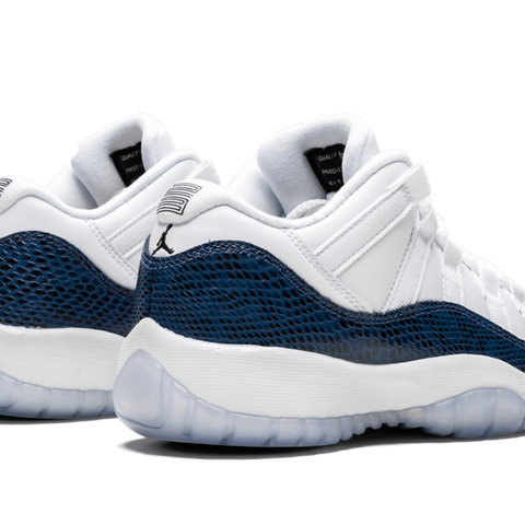 JORDAN Air Jordan 11 Retro Low LE GS Blue Snakeskin Stadium Goods