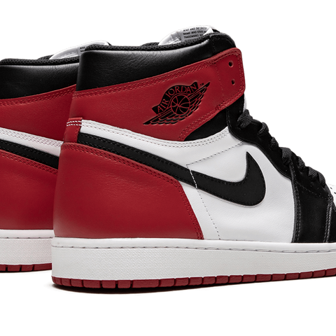 JORDAN Air Jordan 1 Retro High OG Black Toe 2016 Stadium Goods