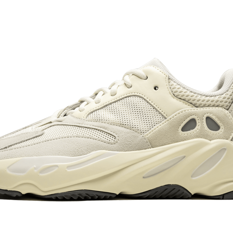 Yeezy 700 analog raffle hotsell