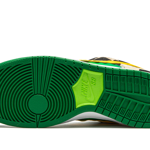 NIKE SB Dunk Low NIKE SB Dunk Low