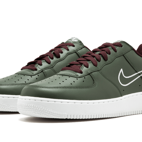 NIKE Air Force Low Retro 