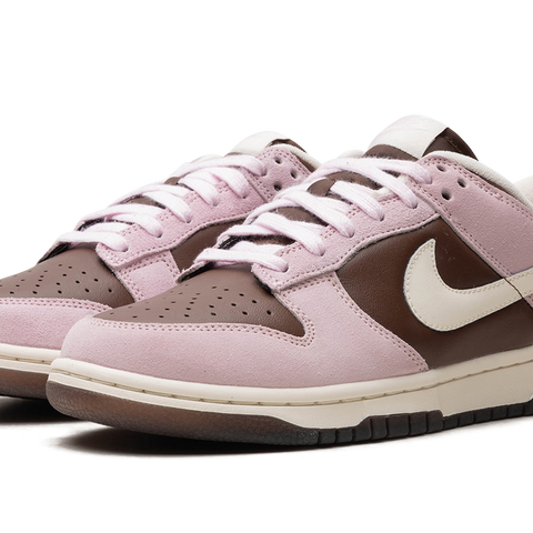 NIKE Dunk Low WMNS 