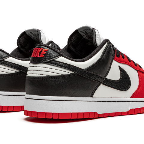 NIKE Dunk Low Retro EMB NIKE Dunk Low Retro EMB