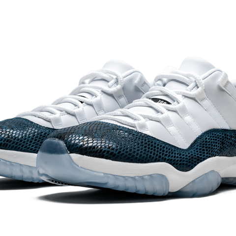Air Jordan 11 Retro Low LE Blue Snakeskin