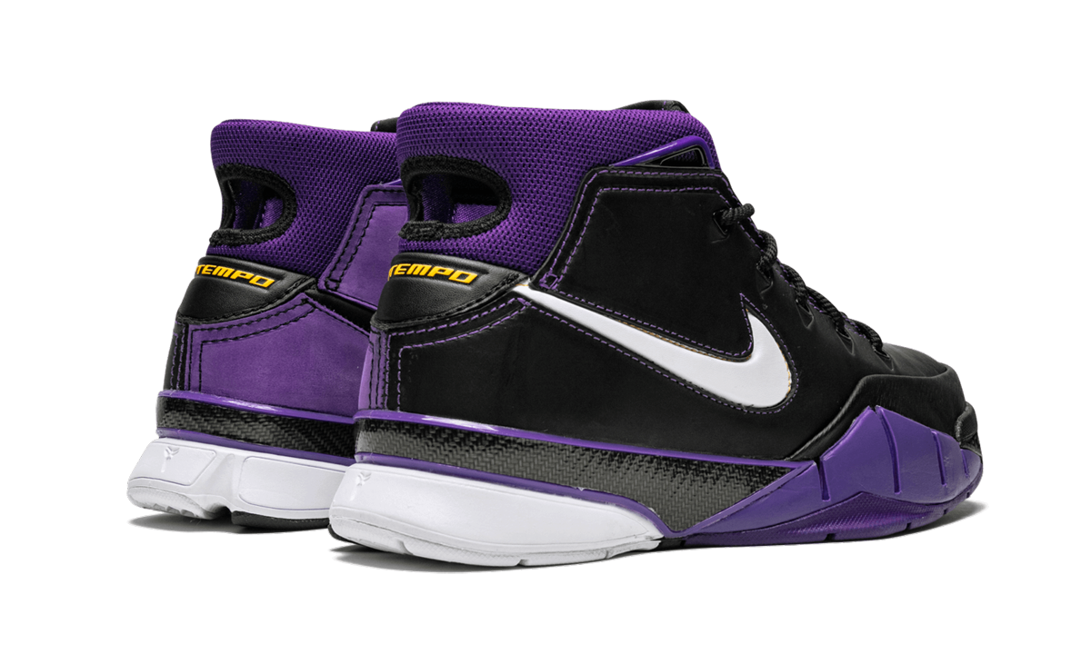 kobe 1 protro black out
