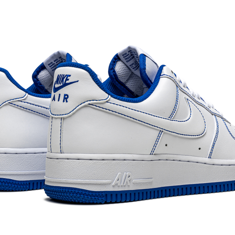 NIKE Air Force 1 Low 