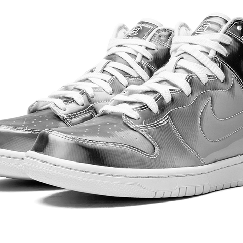 NIKE Dunk High 