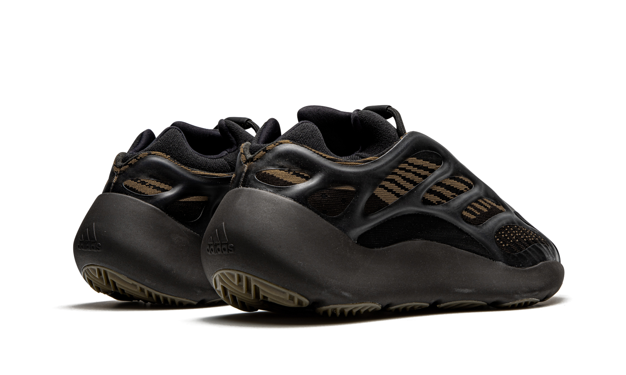 yeezy clay brown release