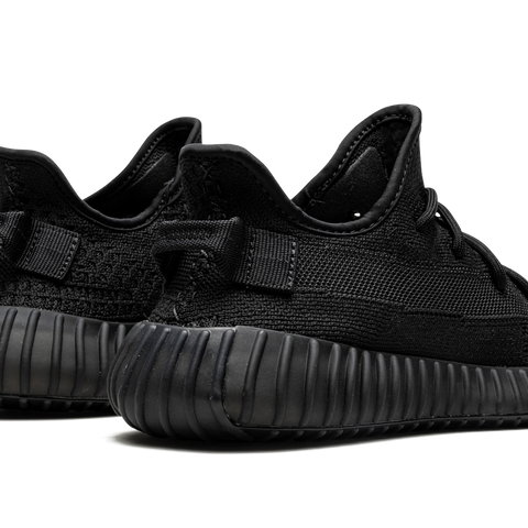 The Yeezy Boost 350 V2 Onyx | eBay