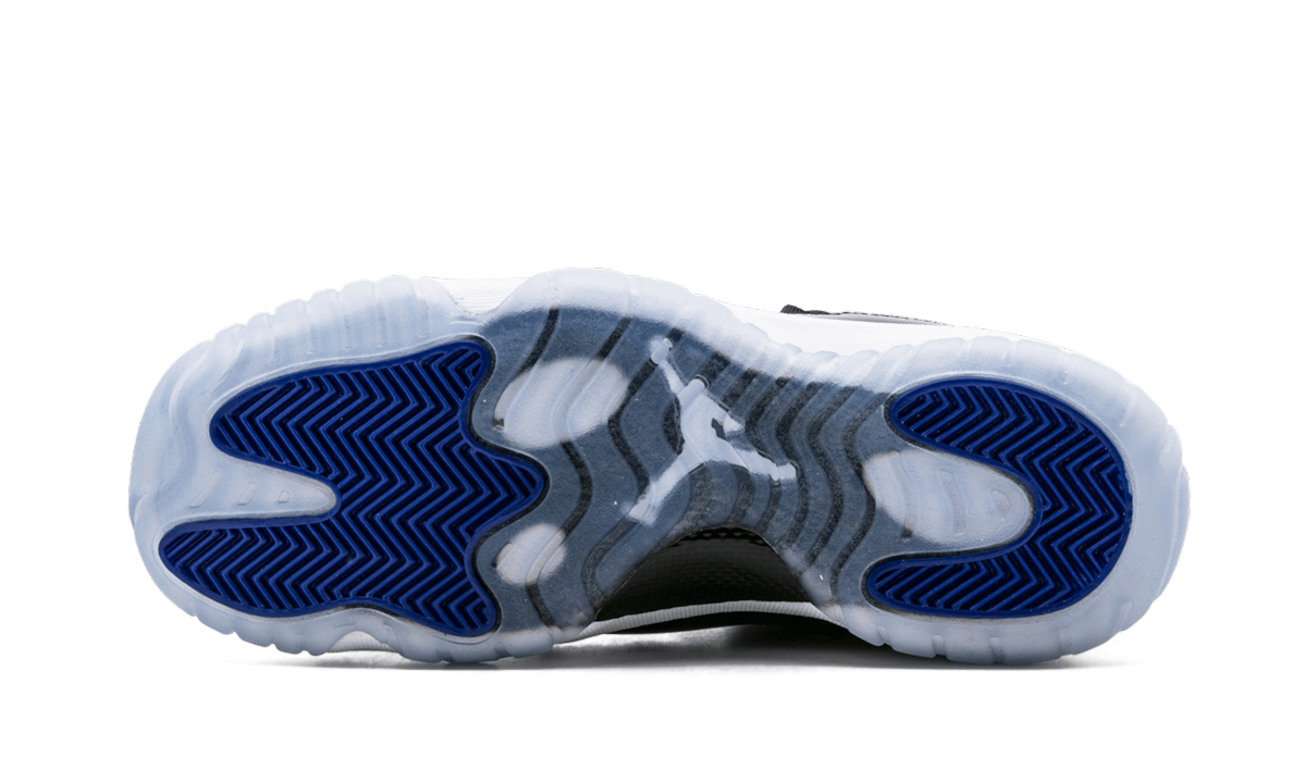 space jam 11 stadium goods