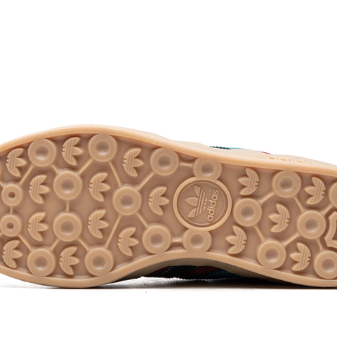Gazelle Indoor