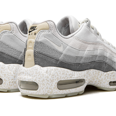 Nike air max 95 light on sale