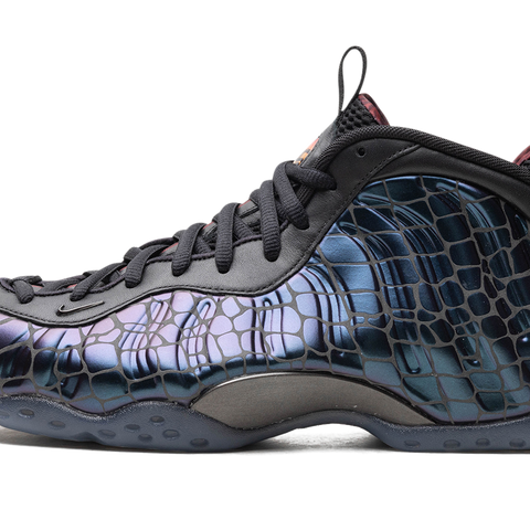 NIKE Air Foamposite One 