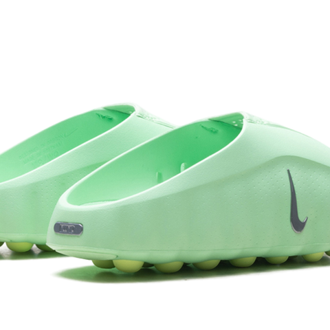 NIKE Mind 001 