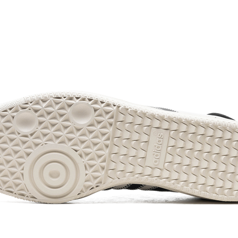 adidas gazelle silver green womens Humanrace Samba - Black/Aluminum