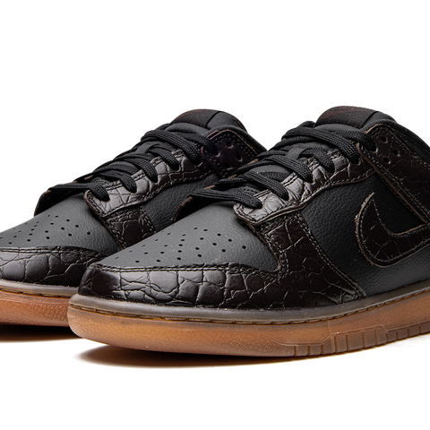 NIKE Dunk Low NIKE Dunk Low