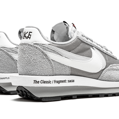 NIKE LDWaffle 