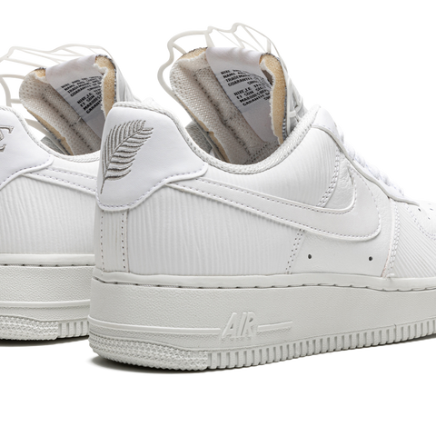 NIKE AIR FORCE MNS WMNS 
