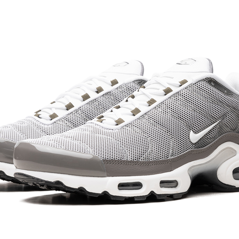 NIKE Air Max Plus SE  display picture 1