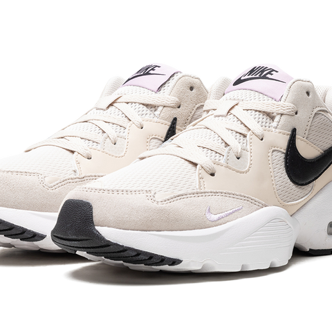 Brand Nike Women's Air Max Fusion Sneaker NIKE AIR MAX FUSION