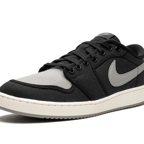 靴 NIKE Air Jordan 1 KO Low Shadow Buy Air Jordan 1 KO Low 'Shadow' - DX4981 002 | GOAT