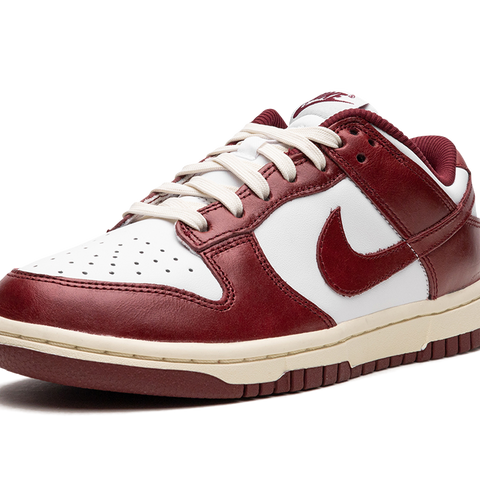 NIKE★WMNS DUNK LOW★TEAM RED AND WHITE NIKE DUNK LO PRM WMNS 