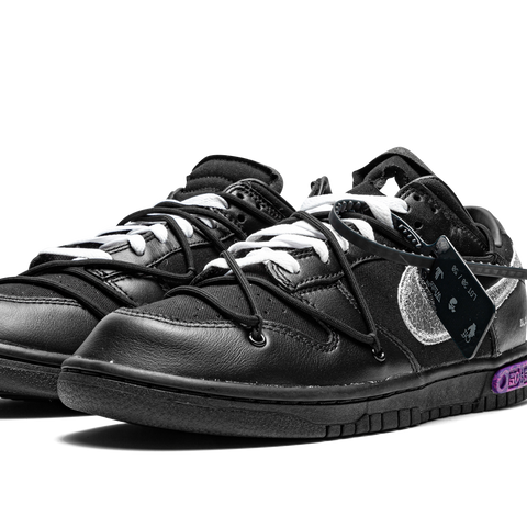 NIKE Dunk Low NIKE Dunk Low
