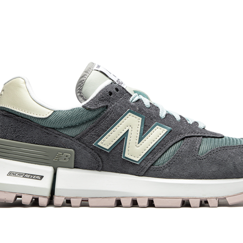 NEW BALANCE RC1300 