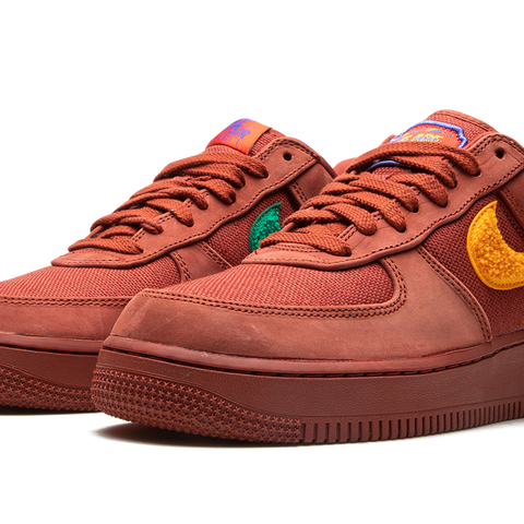 NIKE Air Force 1 Low 