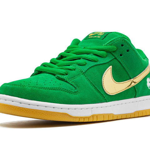 NIKE SB Dunk Low Pro 