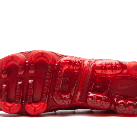 NIKE Air VaporMax Plus NIKE Air VaporMax Plus