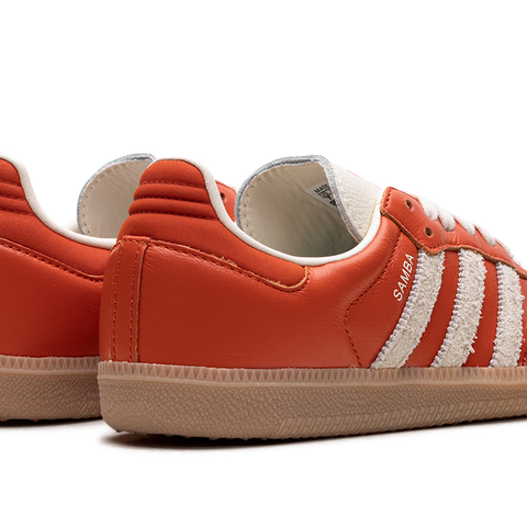 ADIDAS Samba OG WMNS "Collegiate Orange Cream White" Stadium Goods ADIDAS Samba OG WMNS "Collegiate Orange Cream White" Stadium Goods