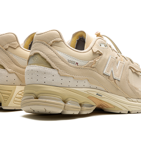 ★【New Balance】★2002R Protection Pack Sandstone★23-29★ New Balance 2002R Protection Pack Sandstone | Limited Resell