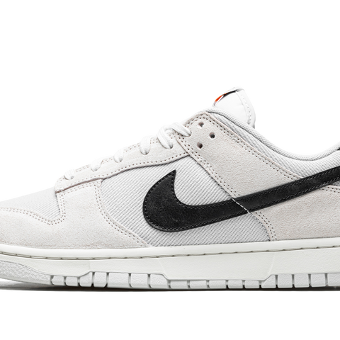 NIKE Dunk Low Retro SE 