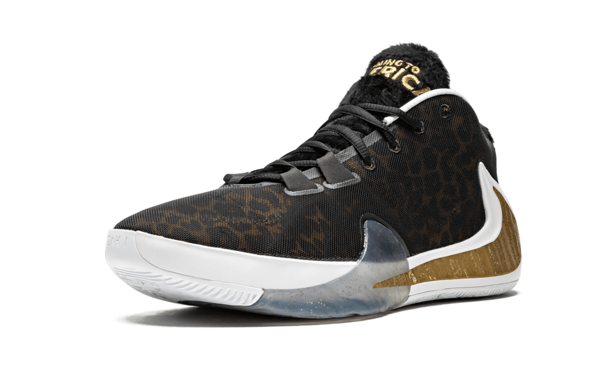 zoom freak coming to america